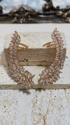Brinco EARCUFF LUXO