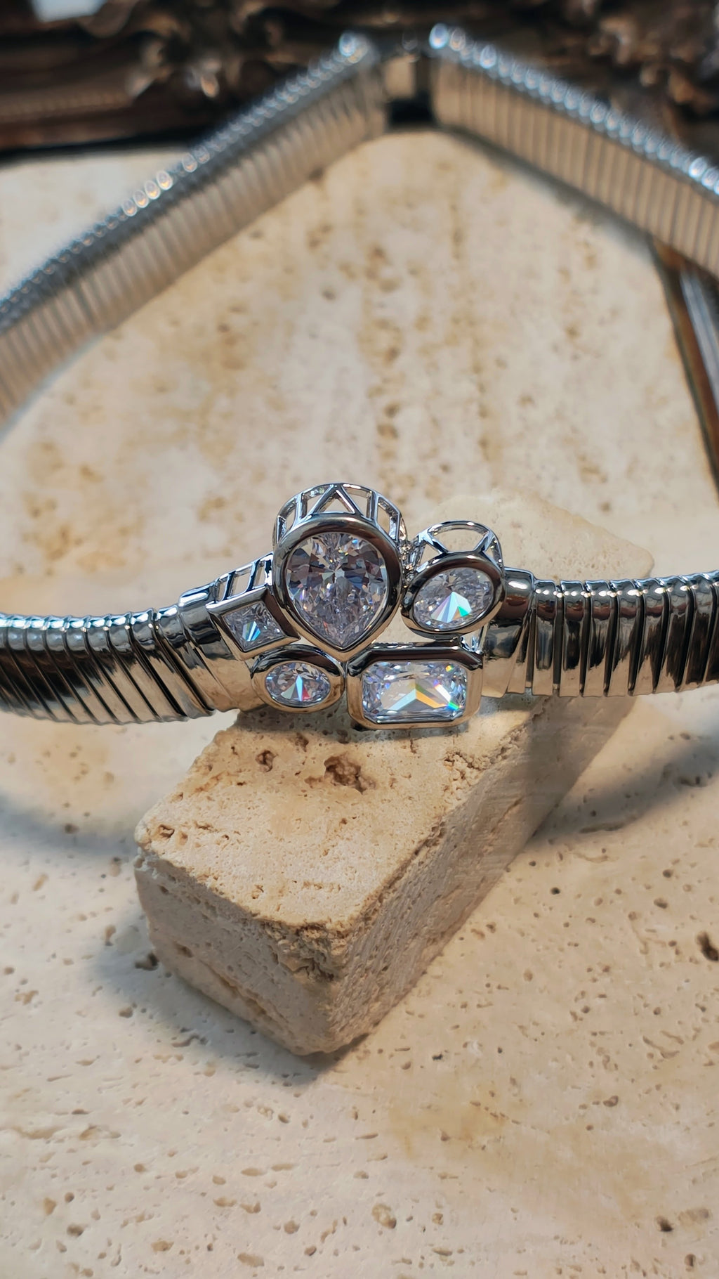 Chocker ACRA