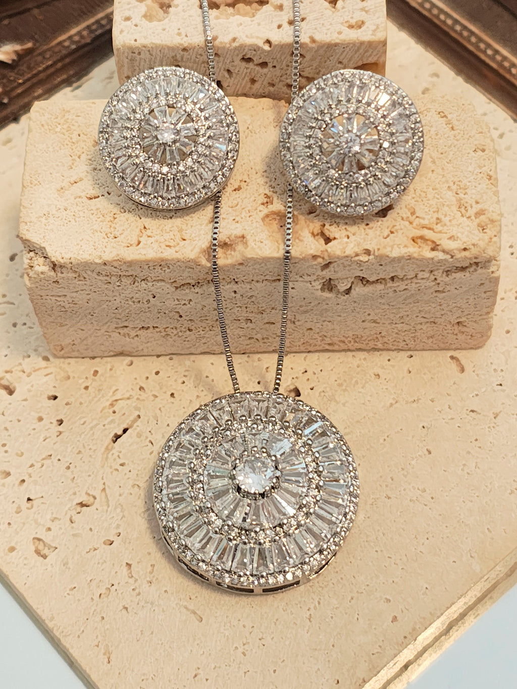 Conjunto SOLARIS II