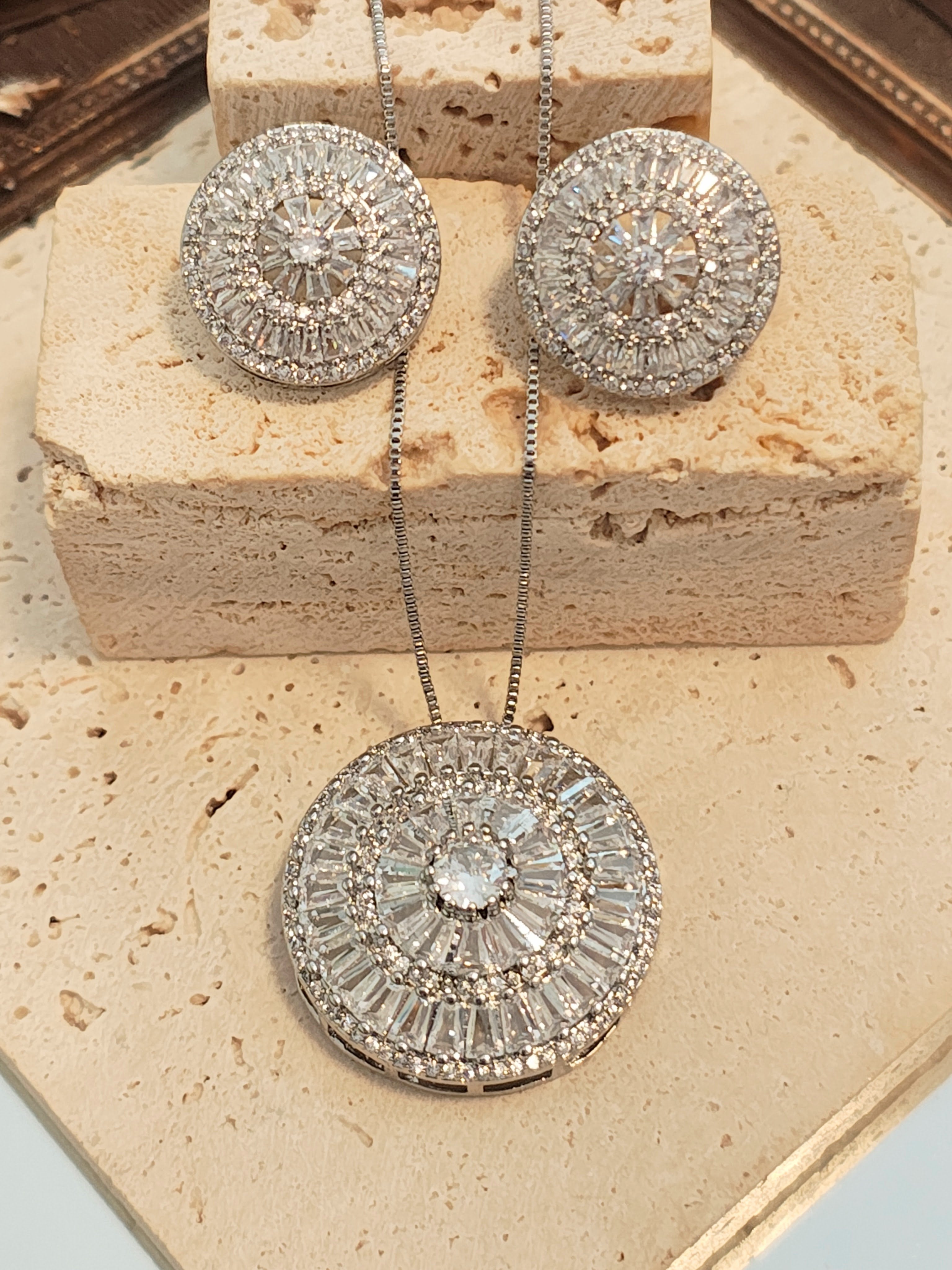 Conjunto SOLARIS II
